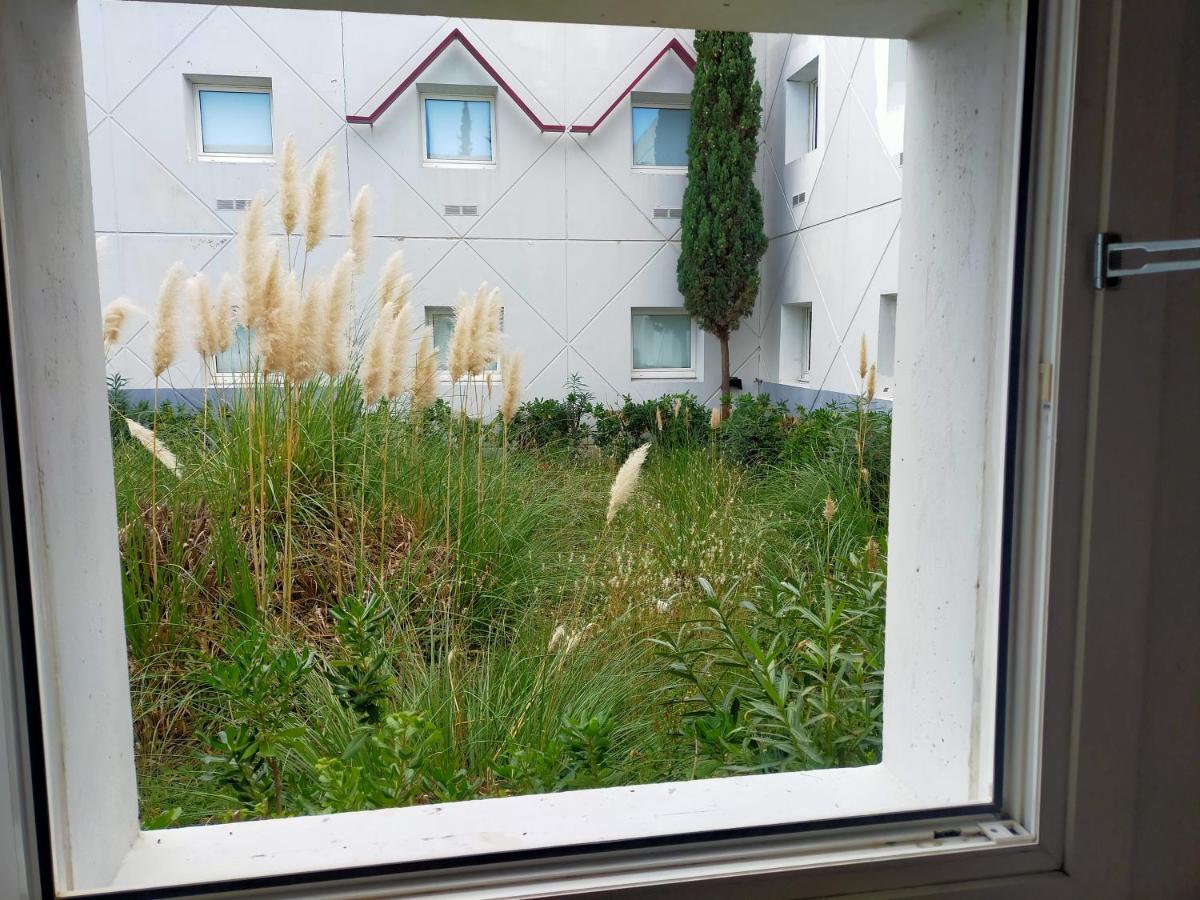 Hotel Thania Frontignan Dış mekan fotoğraf